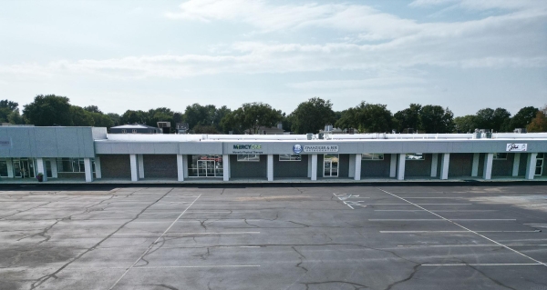 Listing Image #2 - Retail for sale at 199 NW 20th Street, Waverly IA 50677 Listing Image #2 - Retail for sale at 199 NW 20th Street, Waverly IA 50677