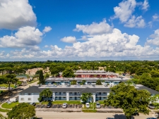 Listing Image #2 - Multi-family for sale at 2221 NW 58th Ave, Lauderhill FL 33313