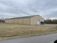 Listing Image #2 - Others for sale at 1605 Adams Drive, Marion IL 62959