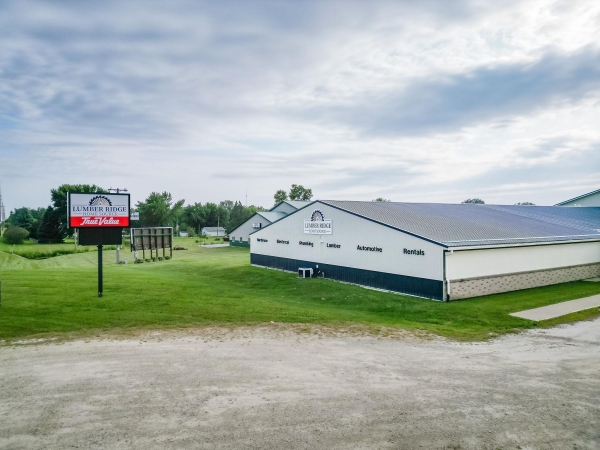 Listing Image #1 - Others for sale at 829 SE 1st Avenue, Oelwein IA 50662 Listing Image #1 - Others for sale at 829 SE 1st Avenue, Oelwein IA 50662