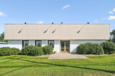 Retail property for sale in Newton, IA