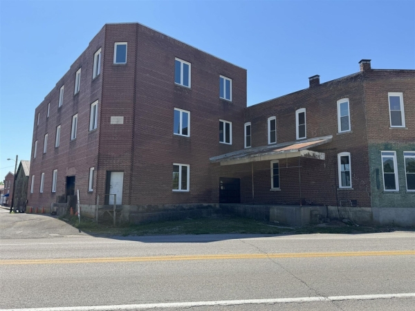 Listing Image #1 - Others for sale at 125 Water Street, Horse Cave KY 42749 Listing Image #1 - Others for sale at 125 Water Street, Horse Cave KY 42749
