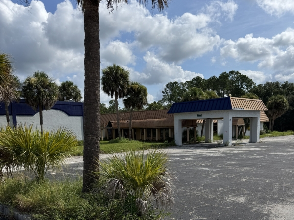 Listing Image #1 - Hotel for sale at 2801 E. New York Avenue, DeLand FL 32724 Listing Image #1 - Hotel for sale at 2801 E. New York Avenue, DeLand FL 32724