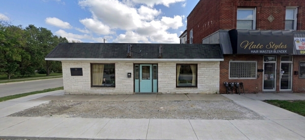 Listing Image #1 - Retail for sale at 15040 E. Nine Mile, Eastpointe MI 48021 Listing Image #1 - Retail for sale at 15040 E. Nine Mile, Eastpointe MI 48021