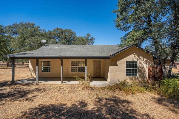 Listing Image #1 - Others for sale at 7487 White Oak Road, Corning CA 96021 Listing Image #1 - Others for sale at 7487 White Oak Road, Corning CA 96021