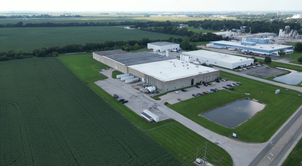 Listing Image #1 - Industrial for sale at 2015 S Main St, Paris IL 61944 Listing Image #1 - Industrial for sale at 2015 S Main St, Paris IL 61944