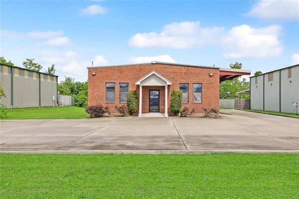 Listing Image #1 - Others for sale at 110 Herman Drive, Belle Chasse LA 70037 Listing Image #1 - Others for sale at 110 Herman Drive, Belle Chasse LA 70037