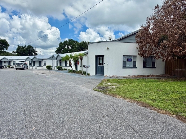 Listing Image #2 - Others for sale at 1702 1/2 US HIGHWAY 92 W, AUBURNDALE FL 33823 Listing Image #2 - Others for sale at 1702 1/2 US HIGHWAY 92 W, AUBURNDALE FL 33823