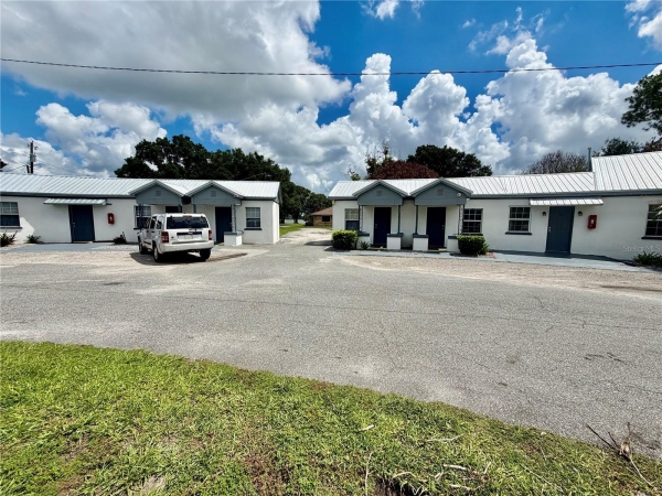 Listing Image #3 - Others for sale at 1702 1/2 US HIGHWAY 92 W, AUBURNDALE FL 33823 Listing Image #3 - Others for sale at 1702 1/2 US HIGHWAY 92 W, AUBURNDALE FL 33823