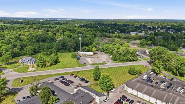 Listing Image #2 - Retail for sale at 7530 & 7536 Winchester Road, Fort Wayne IN 46819 Listing Image #2 - Retail for sale at 7530 & 7536 Winchester Road, Fort Wayne IN 46819