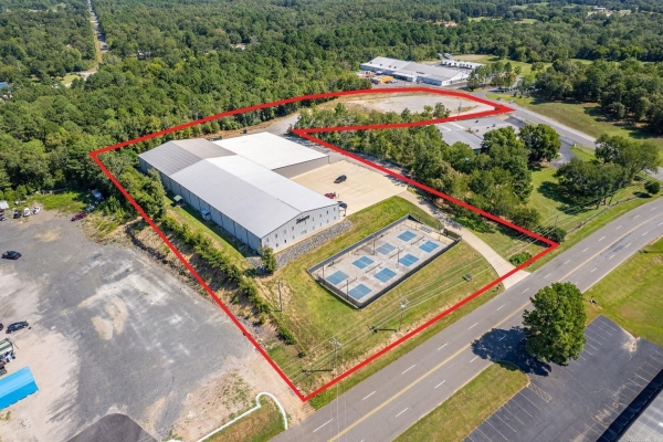 Listing Image #2 - Others for sale at 736 (10k sf) Mid America Boulevard, Hot Springs AR 71913 Listing Image #2 - Others for sale at 736 (10k sf) Mid America Boulevard, Hot Springs AR 71913