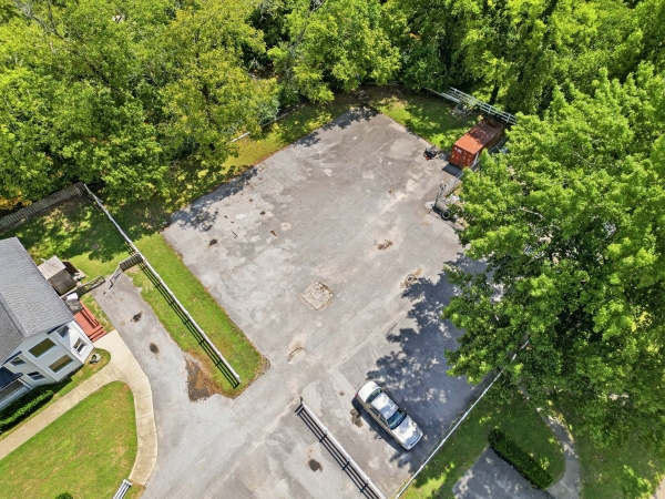 Listing Image #3 - Office for sale at 1063 Louisville Hwy, Goodlettsville TN 37072 Listing Image #3 - Office for sale at 1063 Louisville Hwy, Goodlettsville TN 37072