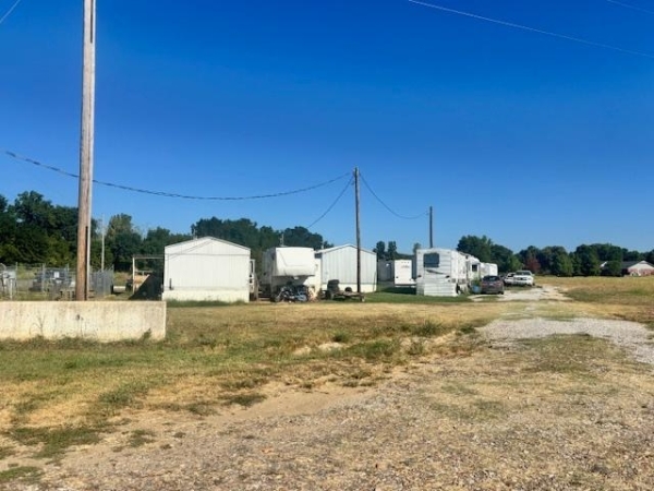 Listing Image #2 - Multi-family for sale at 305 Steve Owens Rd, Gore OK 74435