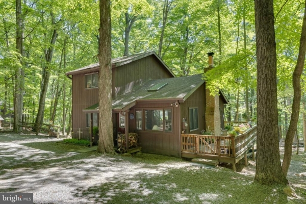 Listing Image #2 - Others for sale at 11 S Mountainside Drive, Berkeley Springs WV 25411 Listing Image #2 - Others for sale at 11 S Mountainside Drive, Berkeley Springs WV 25411