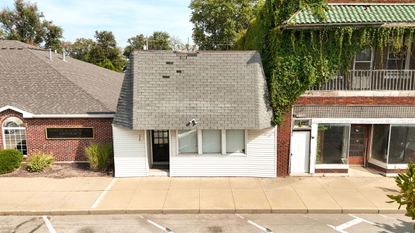 Listing Image #3 - Others for sale at 535 W. Coates St., Moberly MO 65270 Listing Image #3 - Others for sale at 535 W. Coates St., Moberly MO 65270