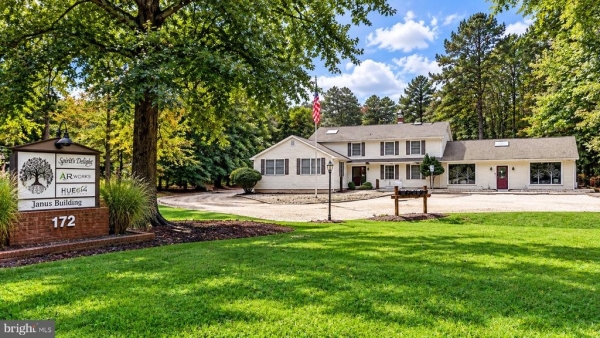 Listing Image #2 - Office for sale at 172 Tuckerton Road, Medford NJ 08055 Listing Image #2 - Office for sale at 172 Tuckerton Road, Medford NJ 08055