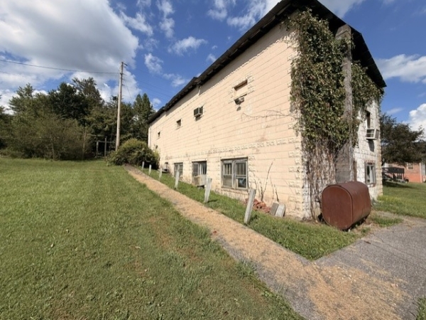 Listing Image #2 - Others for sale at 2849 Daniel Boone Rd, Gate City VA 24251 Listing Image #2 - Others for sale at 2849 Daniel Boone Rd, Gate City VA 24251