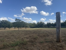 Others property for sale in Stockdale, TX