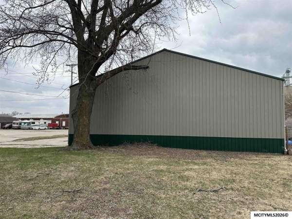 Listing Image #3 - Industrial for sale at 162 2nd St NE, Britt IA 50423 Listing Image #3 - Industrial for sale at 162 2nd St NE, Britt IA 50423