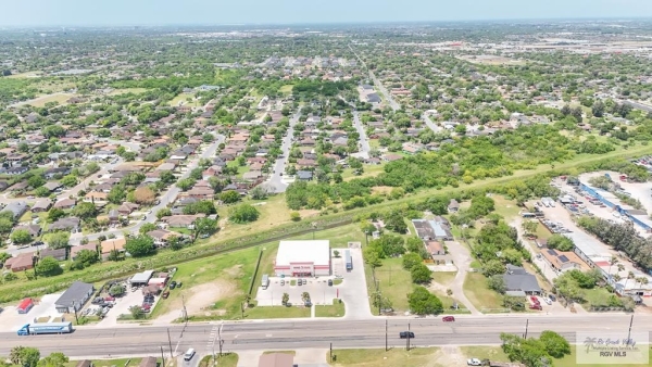 Listing Image #1 - Retail for sale at 813 N Minnesota Ave., Brownsville TX 78521