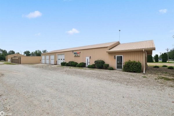 Listing Image #3 - Others for sale at 1010 E 5th Street, Tama IA 52339 Listing Image #3 - Others for sale at 1010 E 5th Street, Tama IA 52339