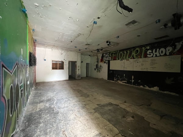 Listing Image #3 - Retail for sale at 1733 W Florence Ave, Los Angeles CA 90047