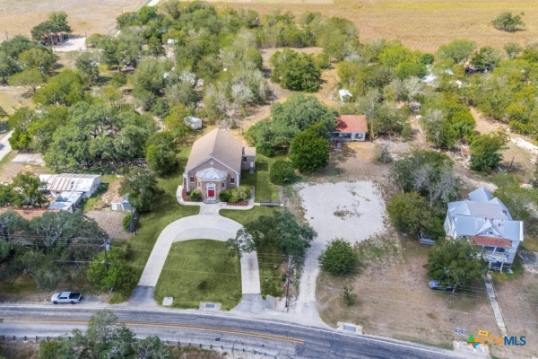 Listing Image #1 - Others for sale at 10020 Fm 621, Staples TX 78655 Listing Image #1 - Others for sale at 10020 Fm 621, Staples TX 78655