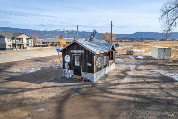 Listing Image #2 - Others for sale at 3100 Hwy 55, New Meadows ID 83654 Listing Image #2 - Others for sale at 3100 Hwy 55, New Meadows ID 83654