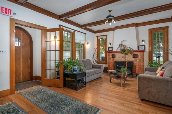 Listing Image #2 - Office for sale at 201 4th Avenue E, Polson MT 59860 Listing Image #2 - Office for sale at 201 4th Avenue E, Polson MT 59860