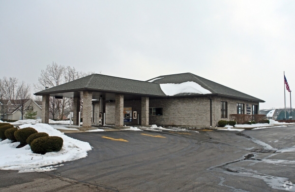 Listing Image #2 - Office for sale at 833 Villa Rd, Springfield OH 45503 Listing Image #2 - Office for sale at 833 Villa Rd, Springfield OH 45503