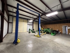 Listing Image #2 - Others for sale at 13058 Hwy 62 East, Ash Flat AR 72513