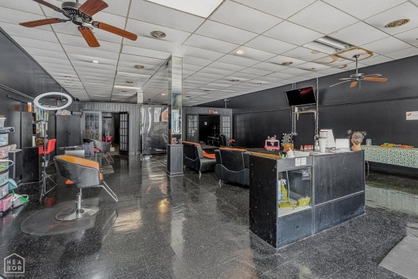 Listing Image #3 - Retail for sale at 313 W Main Street, Blytheville AR 72315 Listing Image #3 - Retail for sale at 313 W Main Street, Blytheville AR 72315