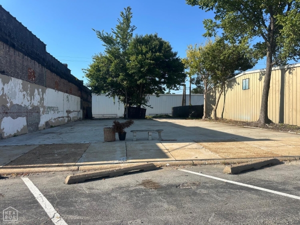 Listing Image #1 - Retail for sale at 130 E Main, Blytheville AR 72315 Listing Image #1 - Retail for sale at 130 E Main, Blytheville AR 72315