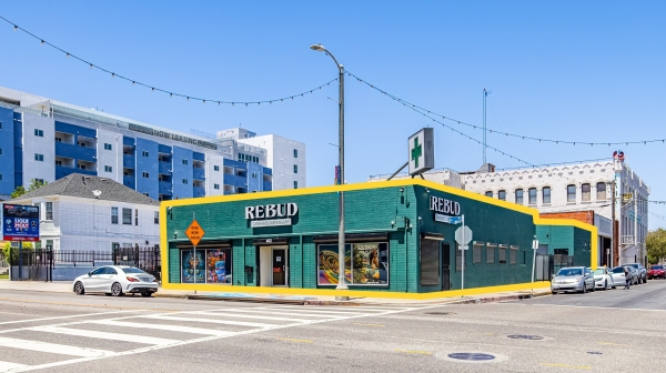 Listing Image #2 - Retail for sale at 402 W 5th Street, San Pedro CA 90731