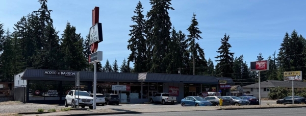 Listing Image #3 - Retail for sale at 6812 196th St SW, Lynnwood WA 98036 Listing Image #3 - Retail for sale at 6812 196th St SW, Lynnwood WA 98036