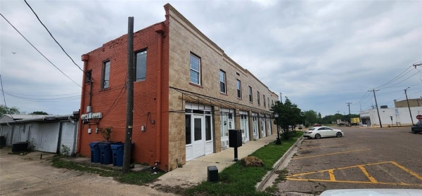 Listing Image #2 - Office for sale at 401 E Commerce Street, Mexia TX 76667 Listing Image #2 - Office for sale at 401 E Commerce Street, Mexia TX 76667