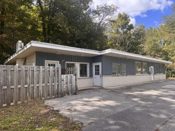 Listing Image #2 - Retail for sale at 248 Penn Avenue, Hollsopple PA 15935