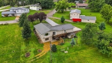 Listing Image #3 - Others for sale at 304 Lake View Dr Ne, Solon IA 52333