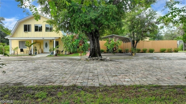 Listing Image #2 - Office for sale at 123 Riverbend Drive, Labelle FL 33935 Listing Image #2 - Office for sale at 123 Riverbend Drive, Labelle FL 33935