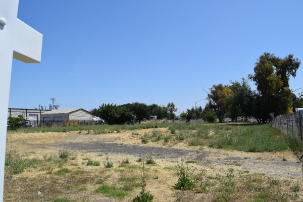 Listing Image #3 - Land for sale at 2313 Selma Street, Sacramento CA 95815