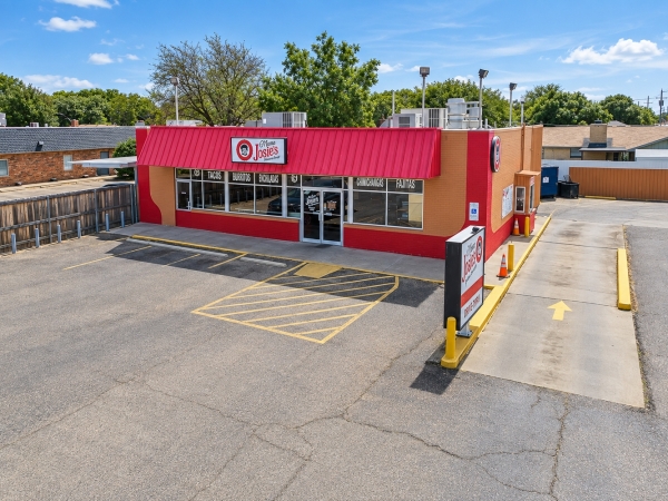 Listing Image #1 - Retail for sale at 5719 66th St, Lubbock TX 79424 Listing Image #1 - Retail for sale at 5719 66th St, Lubbock TX 79424