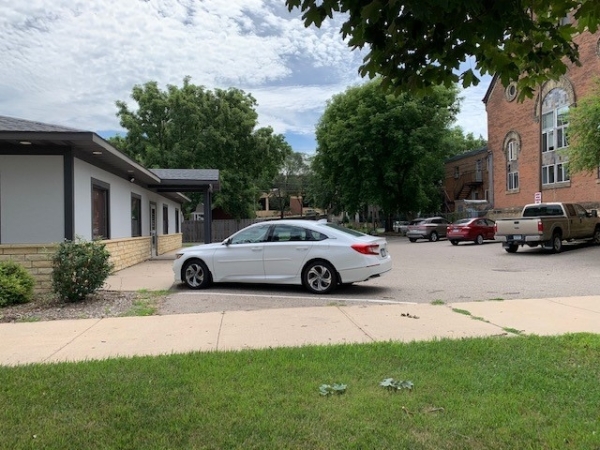 Listing Image #3 - Office for sale at 403 S Broad Street, Mankato MN 56001 Listing Image #3 - Office for sale at 403 S Broad Street, Mankato MN 56001