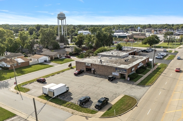 Listing Image #2 - Retail for sale at 12741 Cal Sag Road, Crestwood IL 60418 Listing Image #2 - Retail for sale at 12741 Cal Sag Road, Crestwood IL 60418
