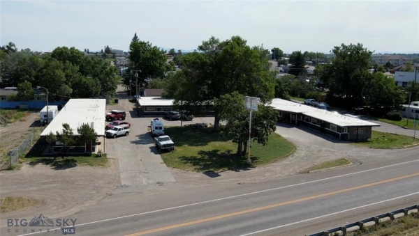 Listing Image #3 - Multi-family for sale at 1521 NW 1st Ave, Great Falls MT 59404 Listing Image #3 - Multi-family for sale at 1521 NW 1st Ave, Great Falls MT 59404