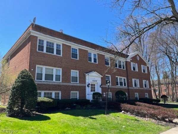 Listing Image #2 - Others for sale at 13200 Fairhill Road, Shaker Heights OH 44120 Listing Image #2 - Others for sale at 13200 Fairhill Road, Shaker Heights OH 44120