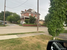 Listing Image #2 - Multi-family for sale at 239 N Middle Street, Cape Girardeau MO 63701