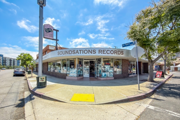 Listing Image #3 - Retail for sale at 8701 La Tijera Blvd, Los Angeles CA 90045 Listing Image #3 - Retail for sale at 8701 La Tijera Blvd, Los Angeles CA 90045