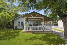 Listing Image #2 - Retail for sale at 1440 S Business 35, New Braunfels TX 78133