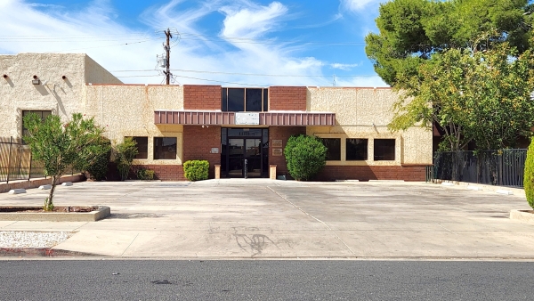 Listing Image #1 - Office for sale at 44823 Date Avenue, Lancaster CA 93534