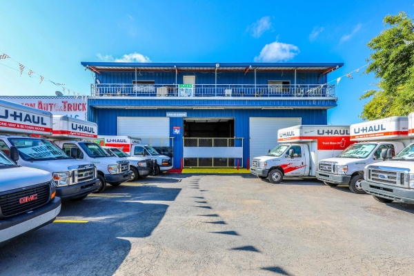 Listing Image #2 - Retail for sale at 1613 Calle Del Norte, Laredo TX 78041 Listing Image #2 - Retail for sale at 1613 Calle Del Norte, Laredo TX 78041